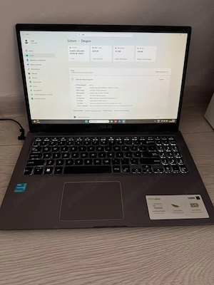 Laptop Asus VivaBook