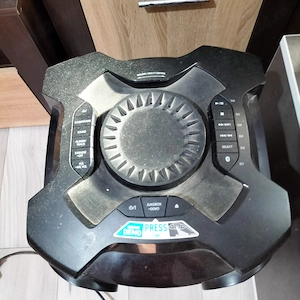 Boxa Panasonic model sc-tmax10.