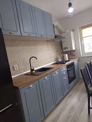 Inchiriez apartament 2 camere  - imagine 5