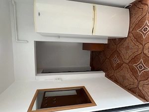 Vand apartament 2 camere - imagine 5