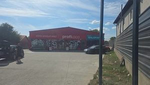 Profi Jariștea angajează lucrători comerciali