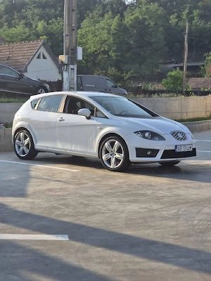 Seat Leon  - imagine 2