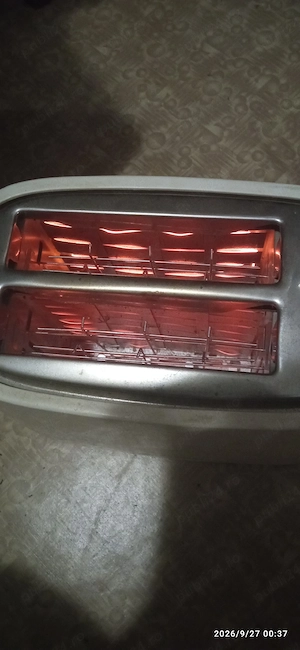 Toaster electric 700 watt