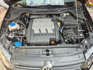 Volkswagen Polo 6R (2012)   1.2 Diesel   Negru   Recent Adus   214.878 km   AC Funcțional   4 Uși - imagine 9