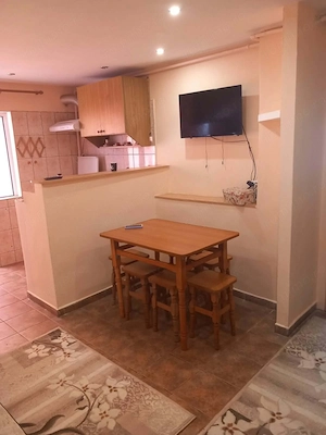 Vand ap. 2 camere, decomandat, zona Calea Aradului, centrala proprie, 51 m2