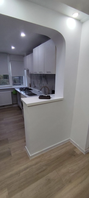 Apartament 2 camere   Complet mobilat și utilat Republicii zona Caraiman  - imagine 6