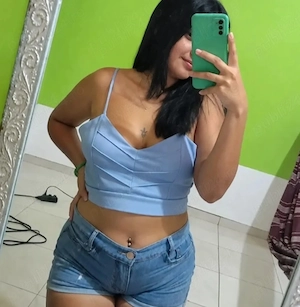 Adyna 21 Anii- Micuța Ta Sexy