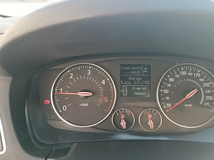 Renault Laguna 3 Grand Tour face lift an 2013 - imagine 8