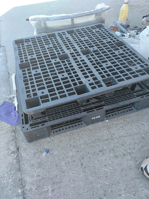 vand paleti de plastic