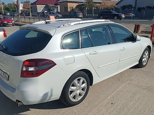 Renault Laguna 3 Grand Tour face lift an 2013 - imagine 4