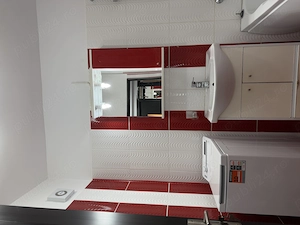 Proprietar vând apartament 2 camere etaj 2 Tineretului 37 mobilat si utilat complet Chiajna Ilfov - imagine 8