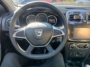 Dacia Logan  - imagine 2