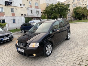 vând Volkswagen Turan 2000 520 diesel stare impecabilă - imagine 4