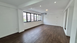 Apartament premium 2 camere 76,70 mp utili + terasa 17,50 mp Polona comision 0% - imagine 2