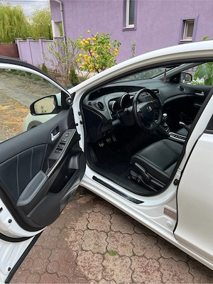Vand Honda civic hatchback IX  - imagine 5