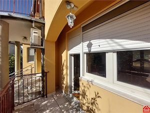 Casa spatioasa langa Spitalul Judetean - imagine 15