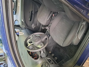 Opel Corsa 1.2 Benzină, 2014   90.000 km   4.000  
