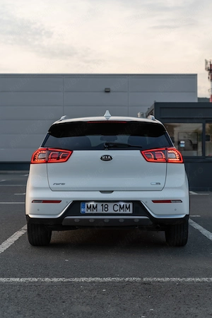 Kia niro garanție 2028 - imagine 5