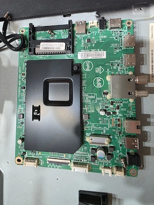 Dezmembrez tv Philips 50pus7506