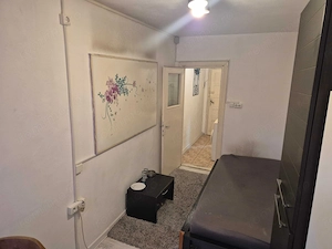 Vand garsoniera in complezul studentesc, et, 18 mp, B-dul Eroiloilor de la Tisa - imagine 2