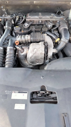 Citroen C5 1.6HDI 112cp - imagine 5