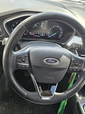 Ford Focus 2021 automat break  - imagine 3