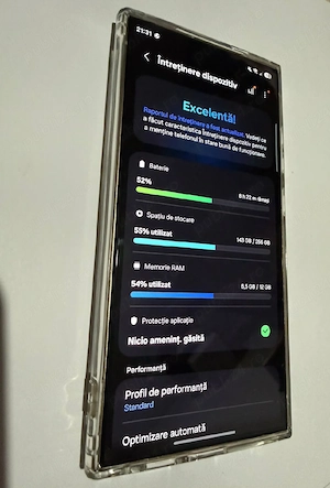vând samsung galaxy s24 ultra.