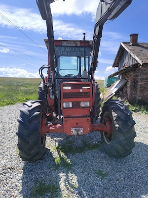 Vand tractor Renault 851-4 - imagine 2
