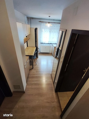 Închiriez garsonieră spatioasa zona Decebal   Piața Muncii - imagine 6