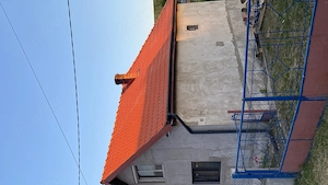 Casa și teren de vanzare