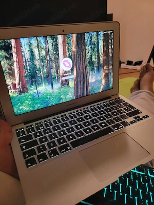 Laptop Apple MacBook Air 11inchi model mid.2013 2014