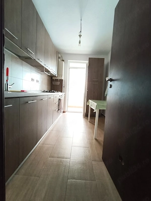 Apartament 2 camere sector 4 - imagine 5