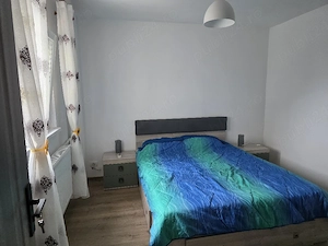 Închiriez apartament 2 camere - imagine 7