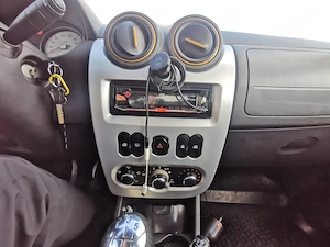 Vând Dacia Logan 1.6 16v 2009  - imagine 9