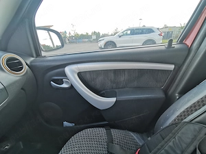 Vând Dacia Logan 1.6 16v 2009  - imagine 7