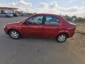 Vând Dacia Logan 1.6 16v 2009  - imagine 5