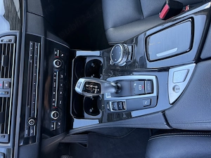 BMW Seria 5 F10 530D - imagine 4