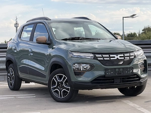Dacia Spring 2023   65 CP Extreme   31.800 KM incarcare rapida CCS