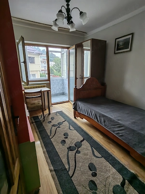 Apartament de inchiriat 3 camere Comanesti,recent renovat - imagine 3