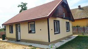 Casa+teren Cebza 
