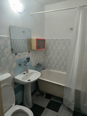 Inchirieaz apartament 2 camere, zona garii - imagine 6