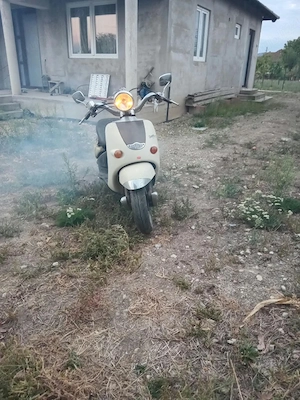 Aprilia compay custom 