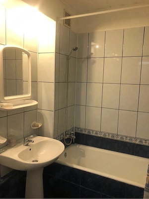 inchiriere apartament 3 camere Pitesti - imagine 5
