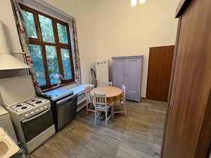 Proprietar, inchiriez apartament cu 2 camere zona parc Regina Maria, Neptun