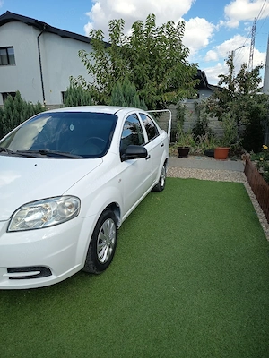 Vând Chevrolet Aveo; 2010 ;benzina;1, 2  - imagine 4