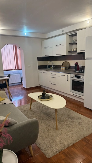 Apartament 3 camere, 80 mp utili, 2 băi, centrală proprie   Freidorf - imagine 2