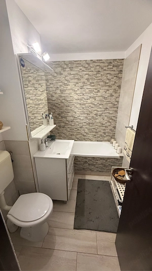 Apartament 3 camere, 80 mp utili, 2 băi, centrală proprie   Freidorf - imagine 4