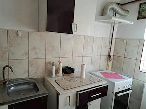 Vand apartament 2 camere - imagine 3