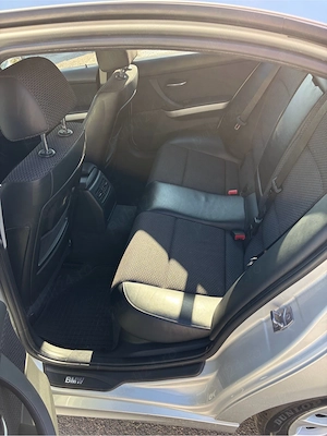 BMW seria 3 - imagine 8