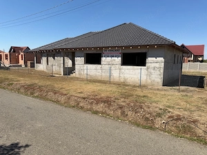Peciu Nou   Casă individuală pe parter, teren 950 mp, racordată la apă, gaz și curent - imagine 8